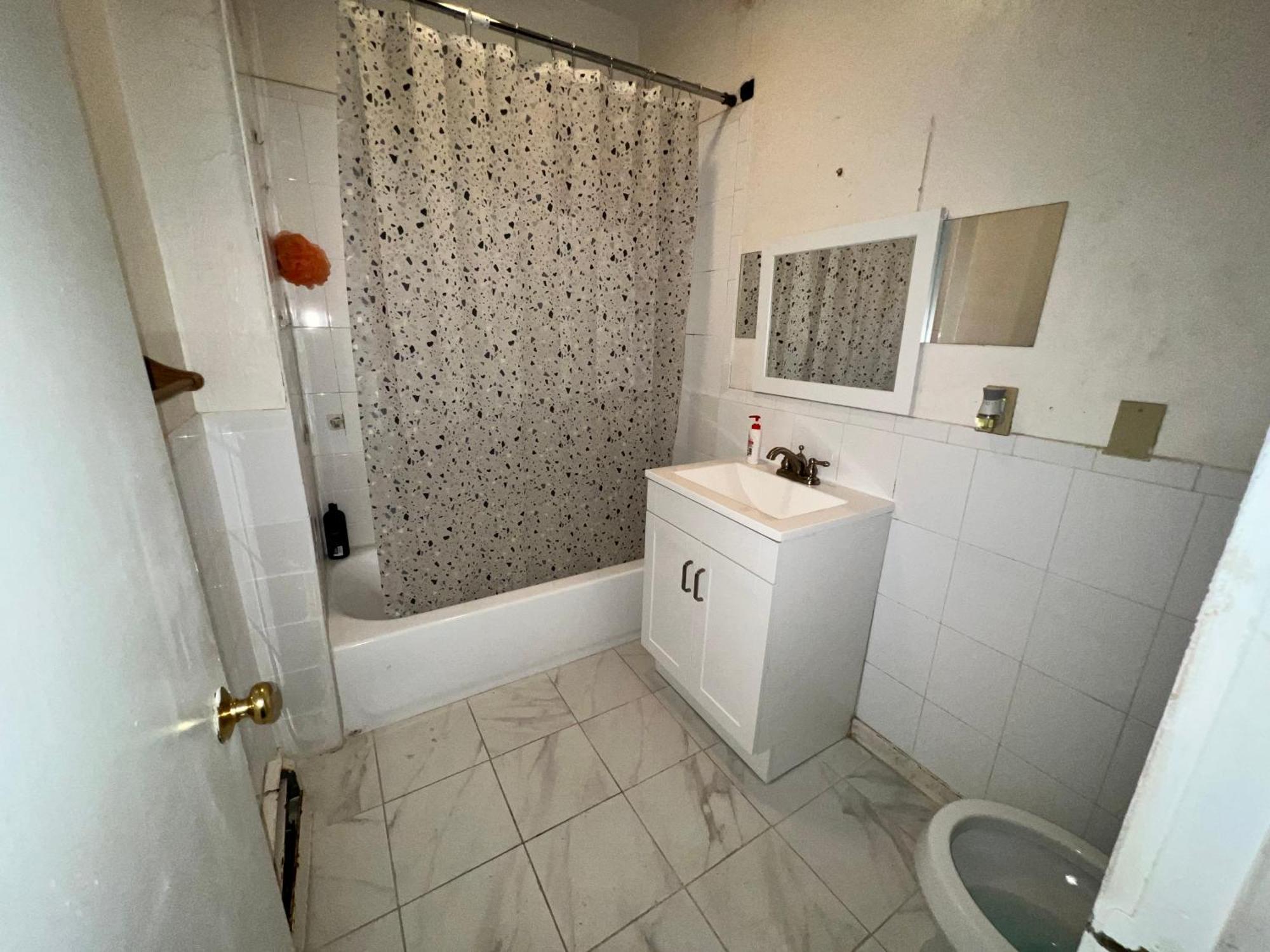 Private Bedroom Near Boston Exterior foto